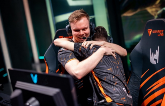 FNC险胜100T,Clid惊艳世界 FNC险胜100T,Clid惊艳世界