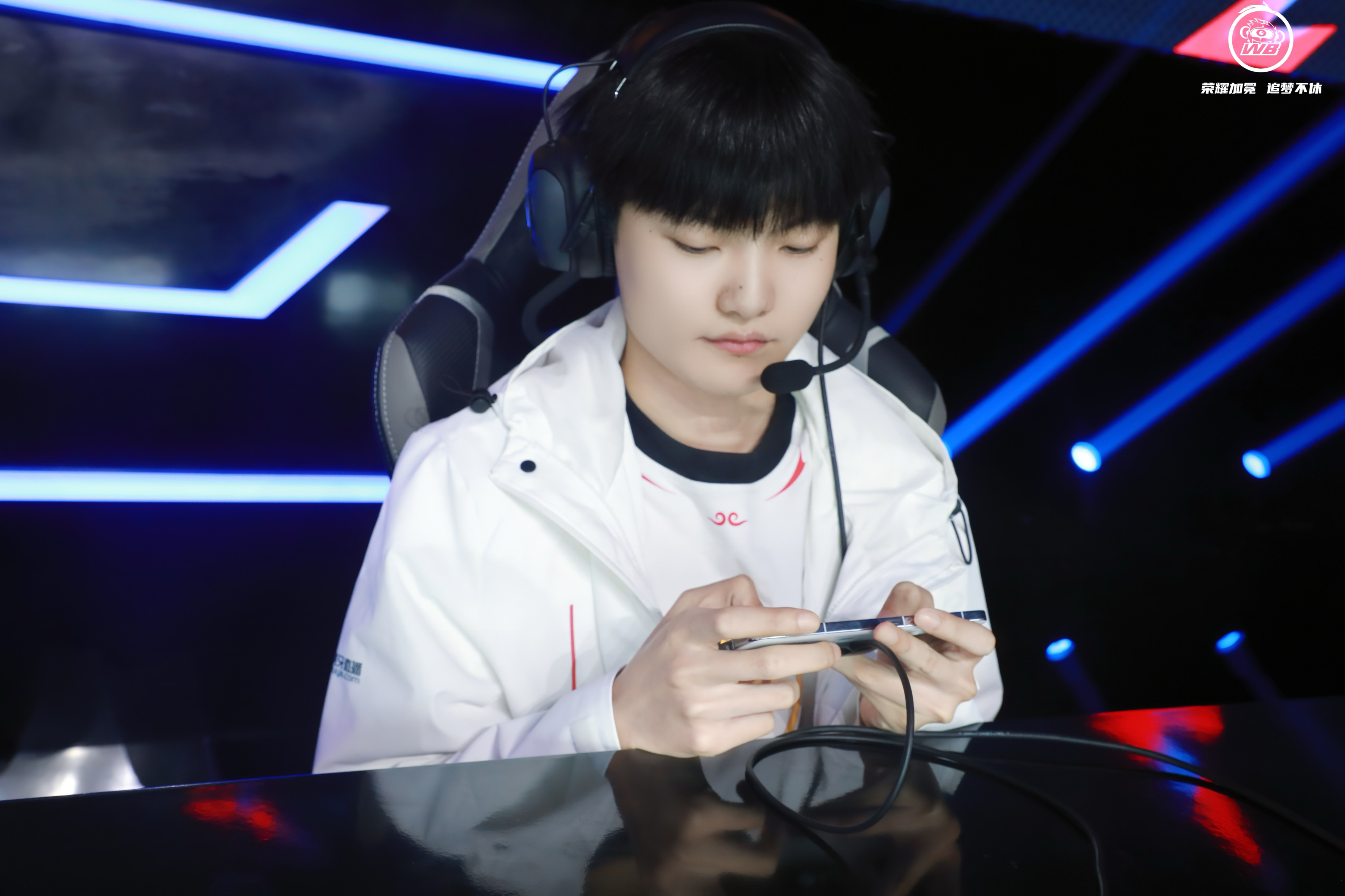 WBG横扫PSG,Tarzan一己之力扛起全队 WBG横扫PSG,Tarzan一己之力扛起全队