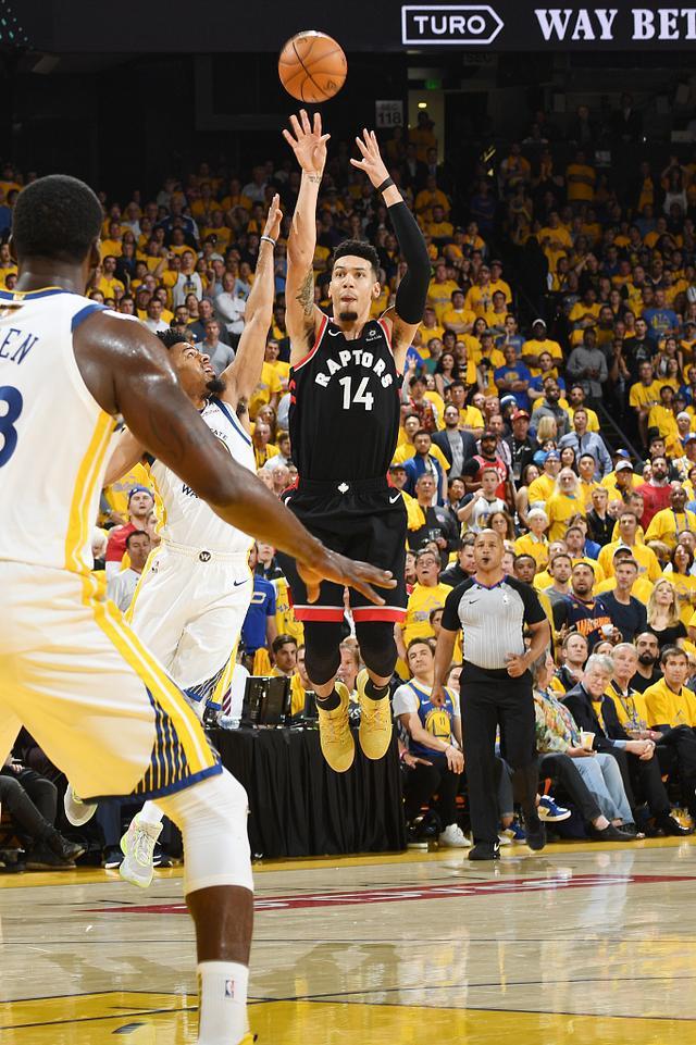 包含步行者鏖战德国男篮,丹尼·格林打破历史纪录的词条 包含步行者鏖战德国男篮,丹尼·格林打破历史纪录的词条