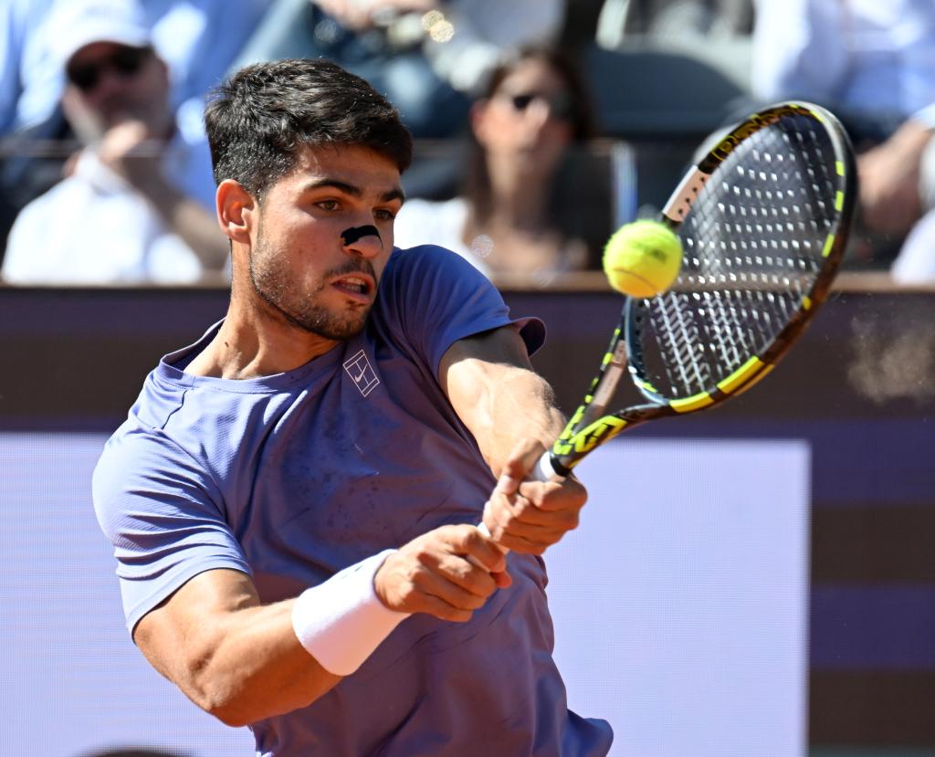 包含意大利网球队血洗日本网球队,阿尔卡拉斯制霸全场的词条 包含意大利网球队血洗日本网球队,阿尔卡拉斯制霸全场的词条