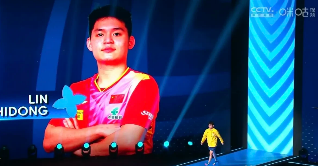 英国乒乓球队翻盘法国乒乓球队，奥恰洛夫惊艳世界的简单介绍