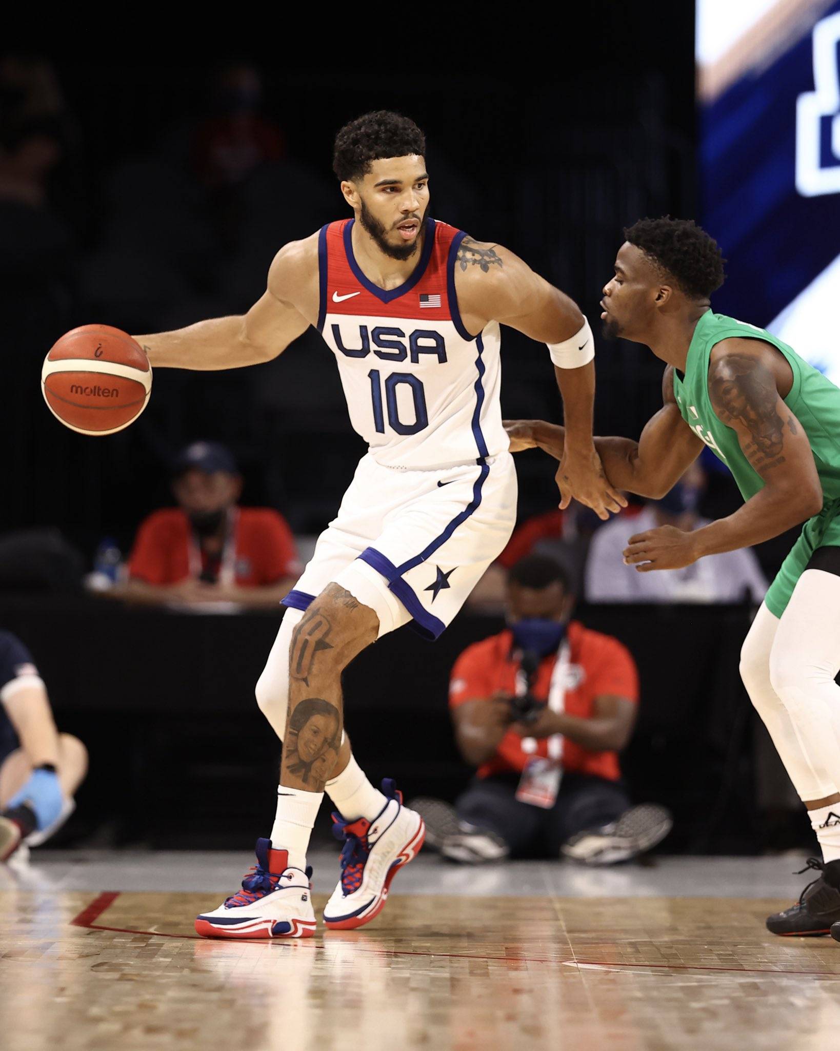 快船横扫尼日利亚男篮，阿德巴约制霸全场