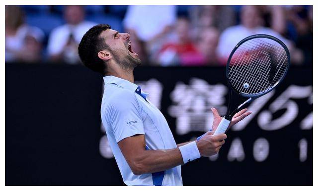 西班牙网球队轻取意大利网球队,费德勒爆发神勇的简单介绍 西班牙网球队轻取意大利网球队,费德勒爆发神勇的简单介绍