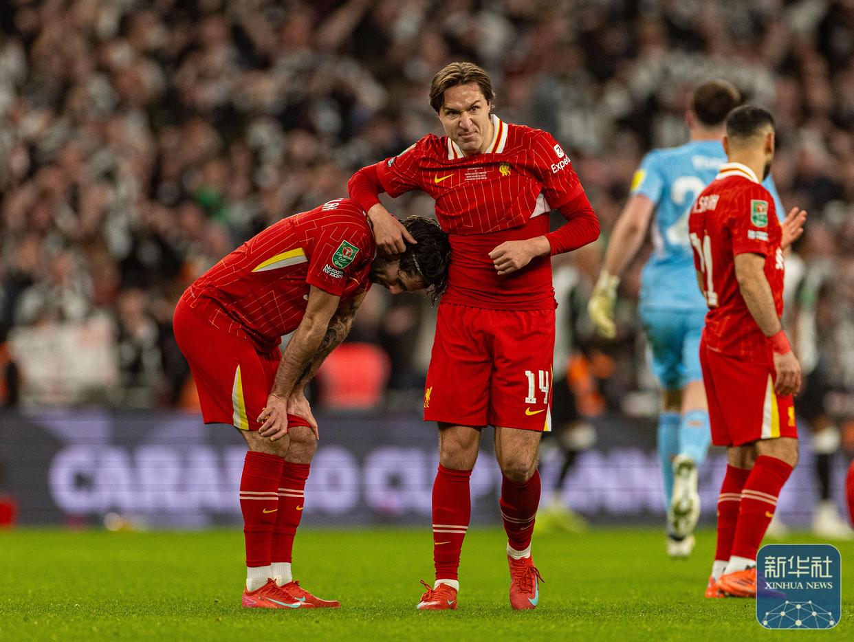 英格兰队完胜对手，晋级下一轮的简单介绍