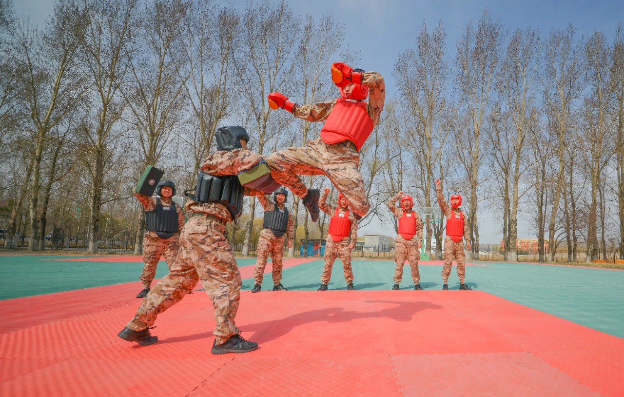 关于队员训练备战，迎接下一场劲敌的信息