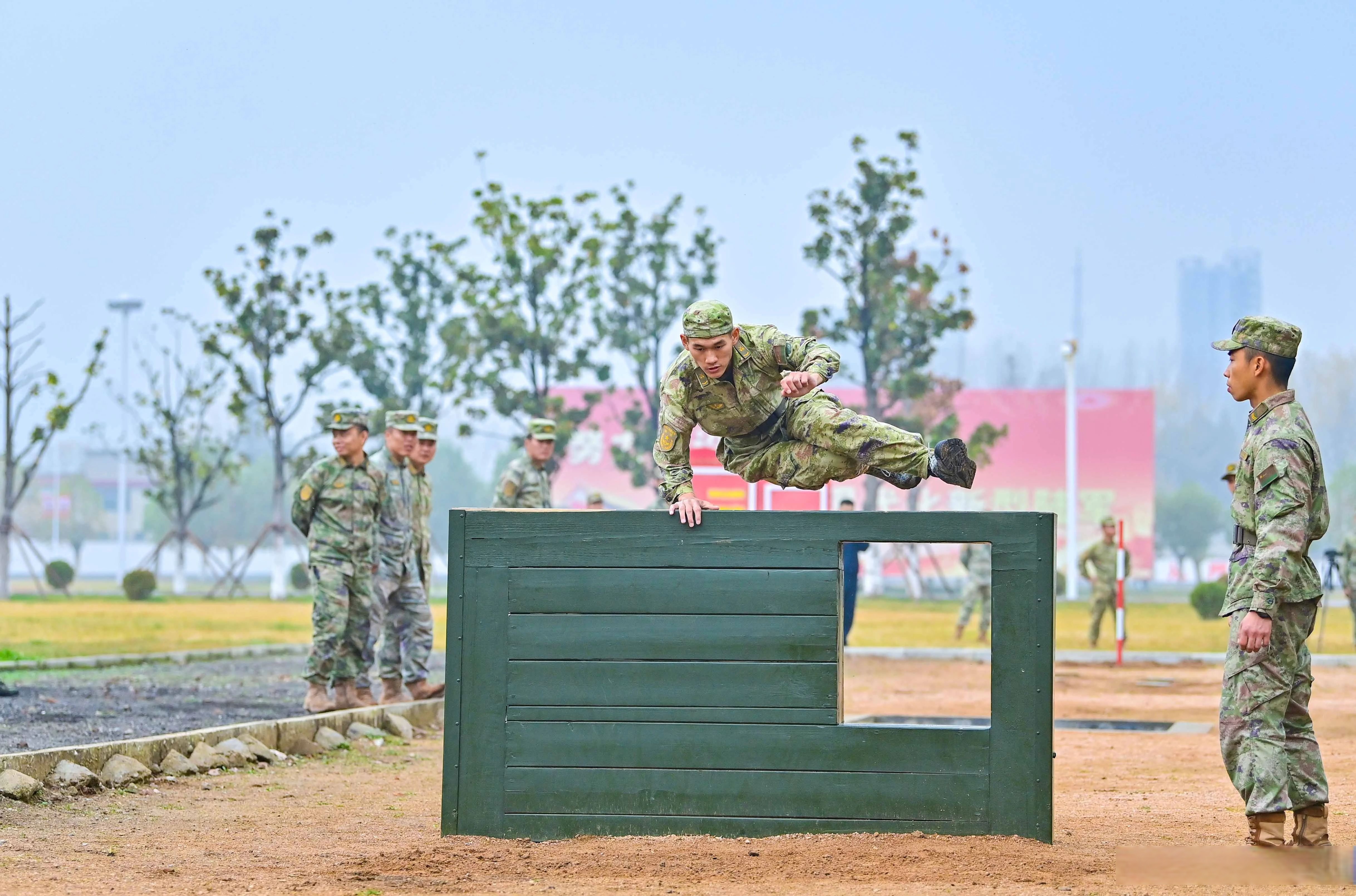 关于队员训练备战，迎接下一场劲敌的信息
