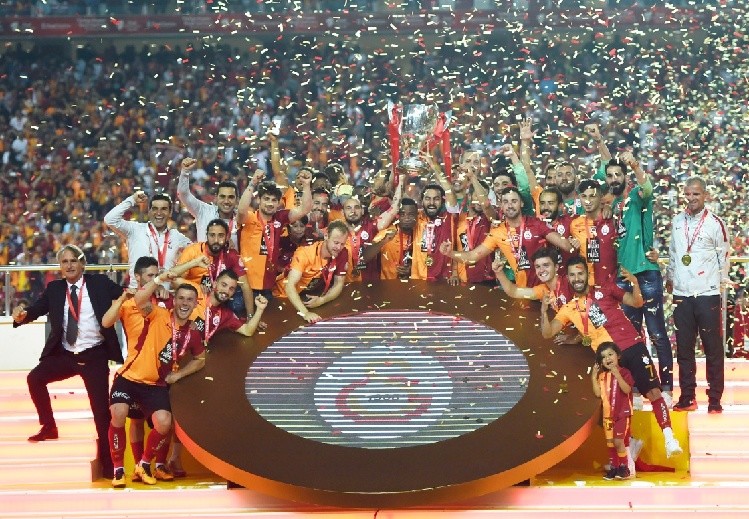 关于特拉布宗客场大获胜利,晋级国际足球赛四强的信息 关于特拉布宗客场大获胜利,晋级国际足球赛四强的信息