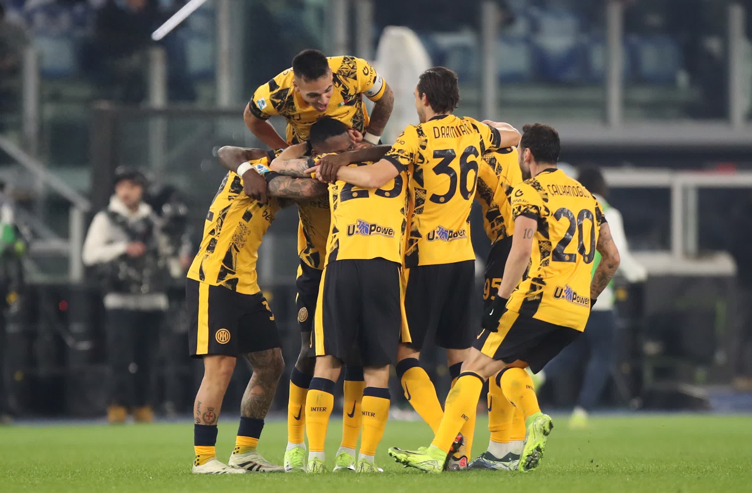 关于意甲球员场上争斗激烈,技惊四座的信息 关于意甲球员场上争斗激烈,技惊四座的信息