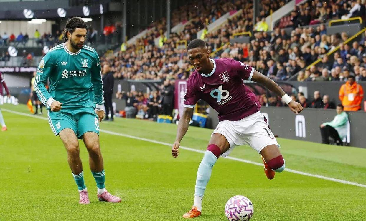 利物浦卫冕冠军,热身赛获胜铺垫的简单介绍 利物浦卫冕冠军,热身赛获胜铺垫的简单介绍