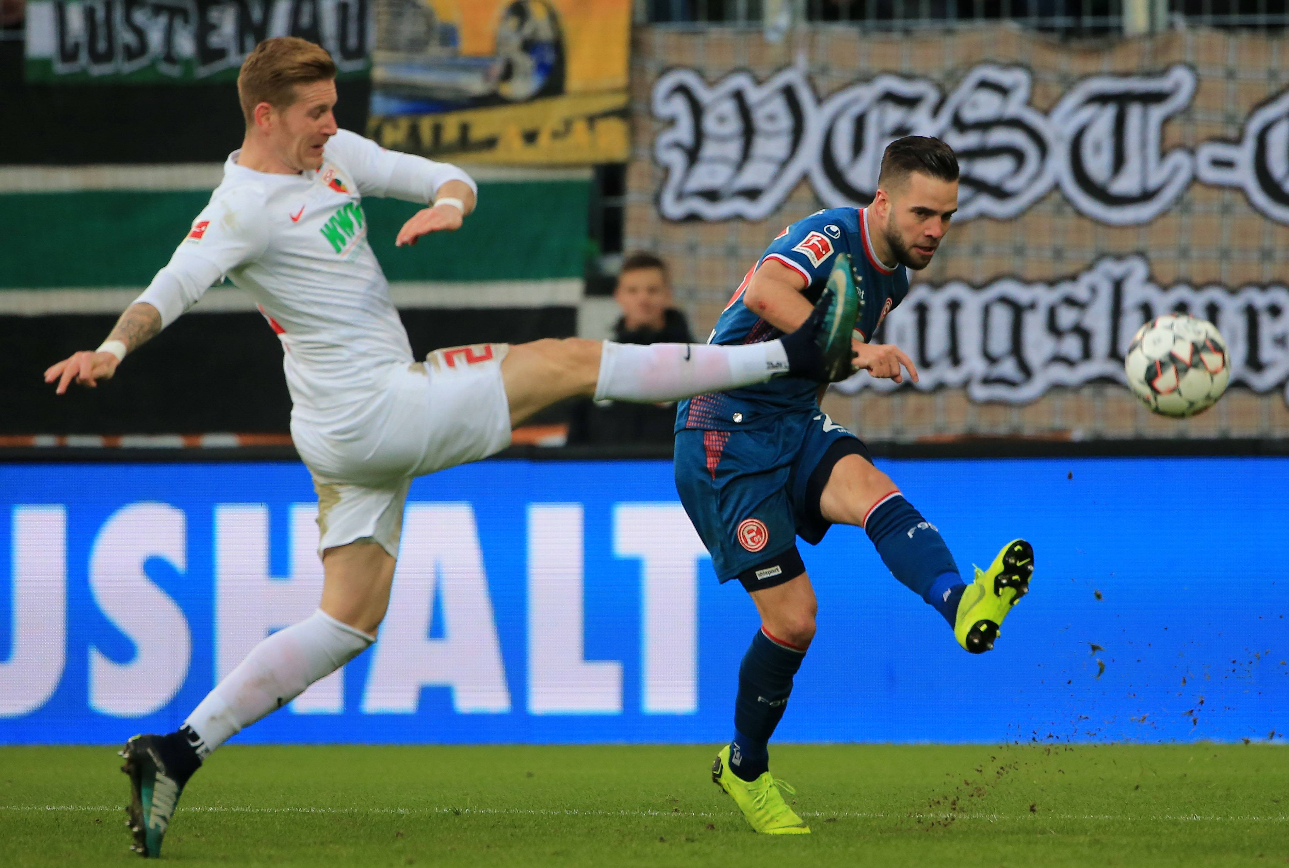 关于波兰队击败劲敌,欧预赛比赛表现出色的信息 关于波兰队击败劲敌,欧预赛比赛表现出色的信息