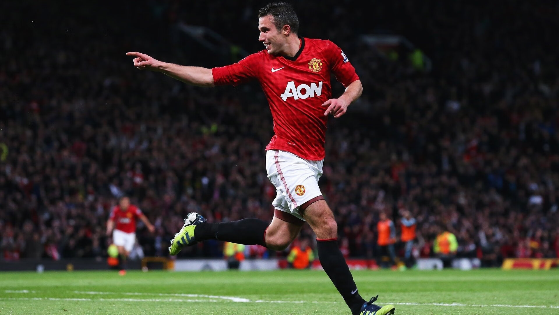 温网鏖战联合杯，纳达尔高光表现诠释不朽传奇